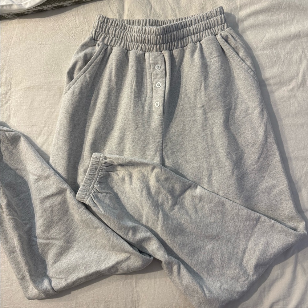 Daily Drills Aspen heather grey sweatpants with buttons